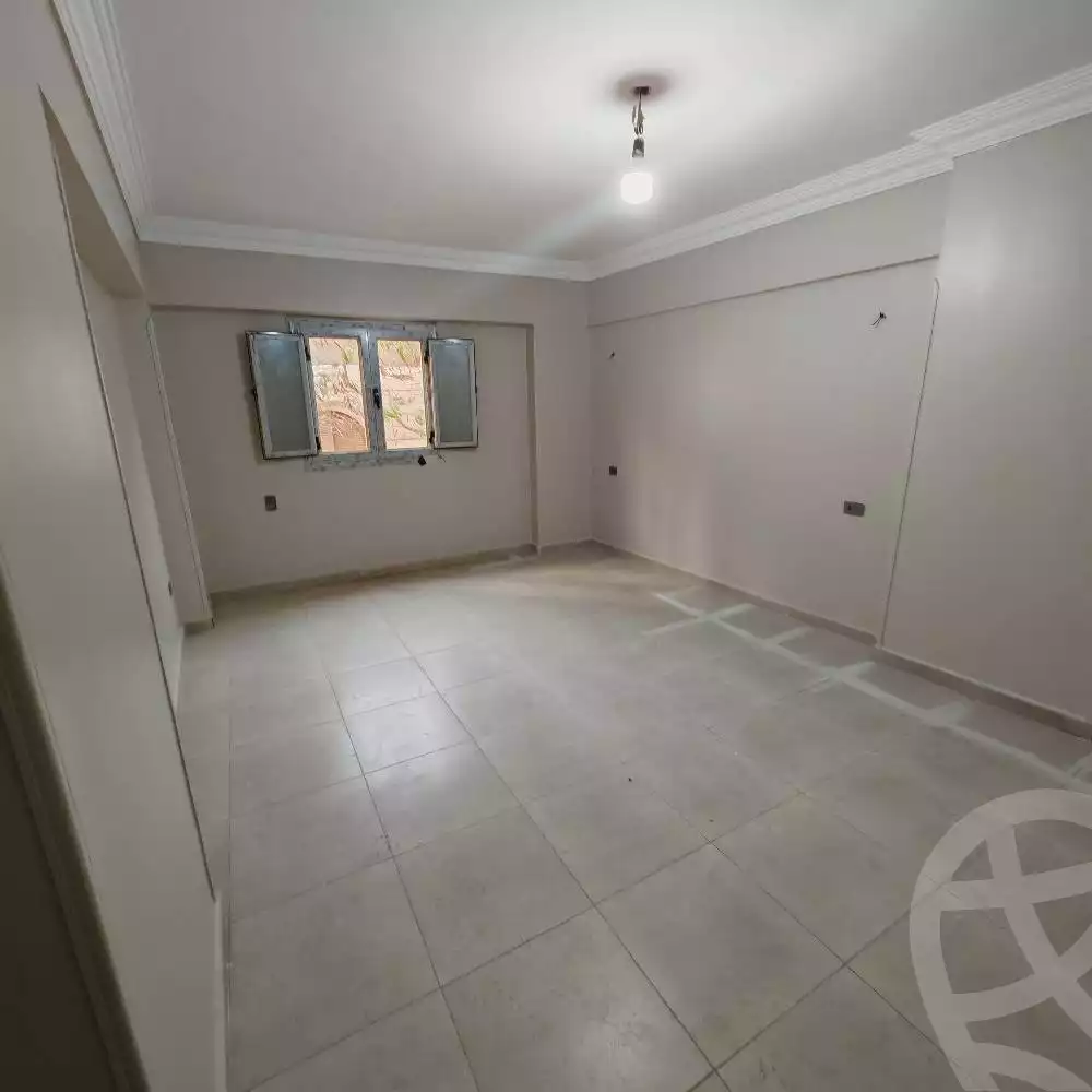 https://aqarmap.com.eg/en/listing/6069838-for-sale-cairo-6th-of-october-el-ahyaa-neighborhood-3rd-no-14-hasan-soltan-st
