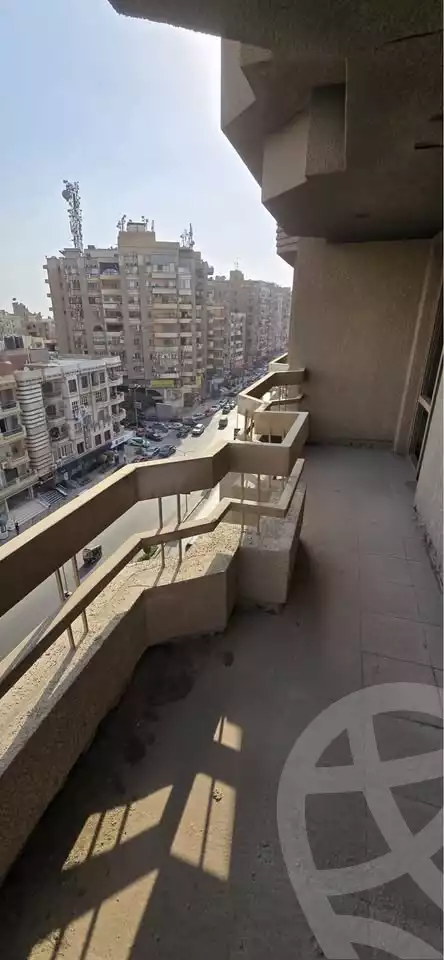 https://aqarmap.com.eg/ar/listing/6070491-for-sale-cairo-mokattam-lhdb-l-ly-shareaa-9