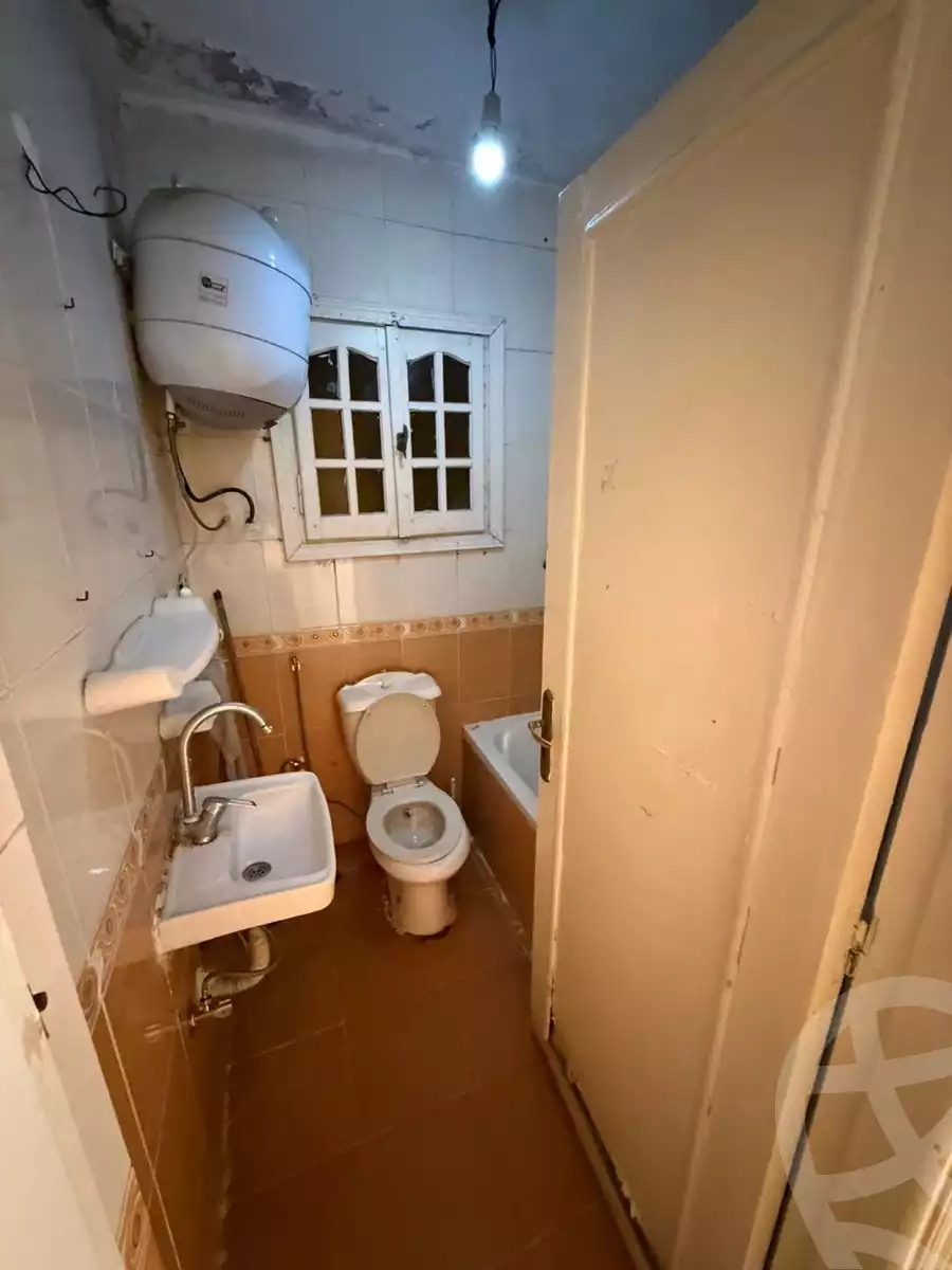 https://aqarmap.com.eg/en/listing/6070994-for-sale-alexandria-miami-salah-al-din-shaban-st