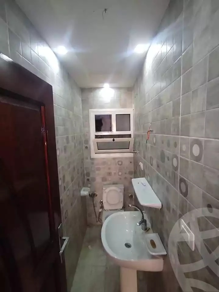 https://aqarmap.com.eg/ar/listing/6071061-for-sale-alexandria-l-jmy-lbytsh-al-samalehy-1-st