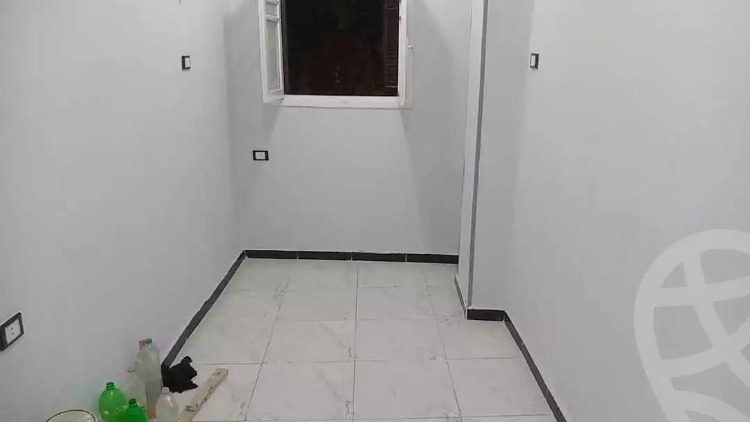 https://aqarmap.com.eg/en/listing/6071175-for-rent-asyut-asyut-city-el-sadat-st