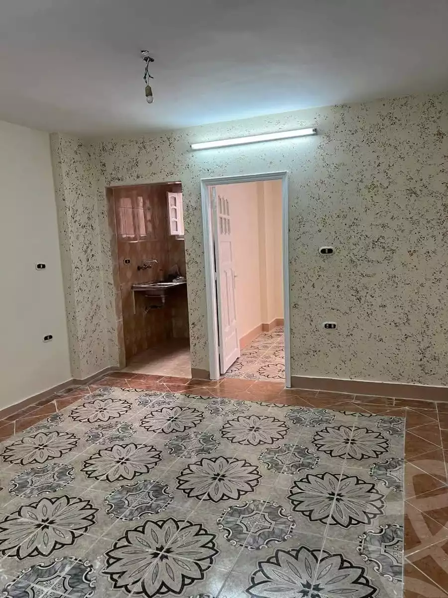 https://aqarmap.com.eg/en/listing/6071379-for-sale-alexandria-l-jmy-lbytsh-el-saleheen-mosque-st