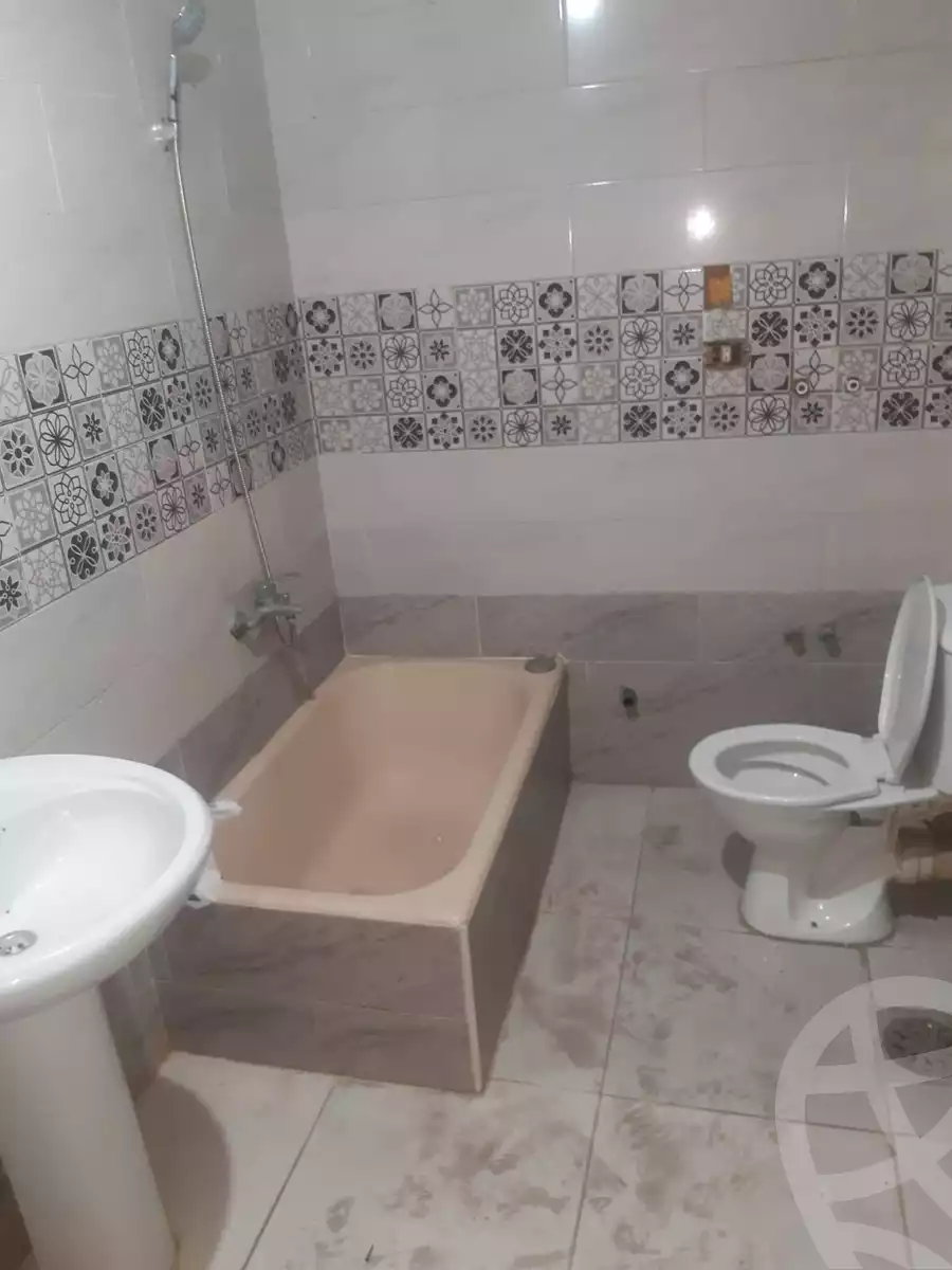 https://aqarmap.com.eg/en/listing/6071412-for-rent-cairo-ain-shams-ain-shams-el-sharkia-el-eshrein-stt