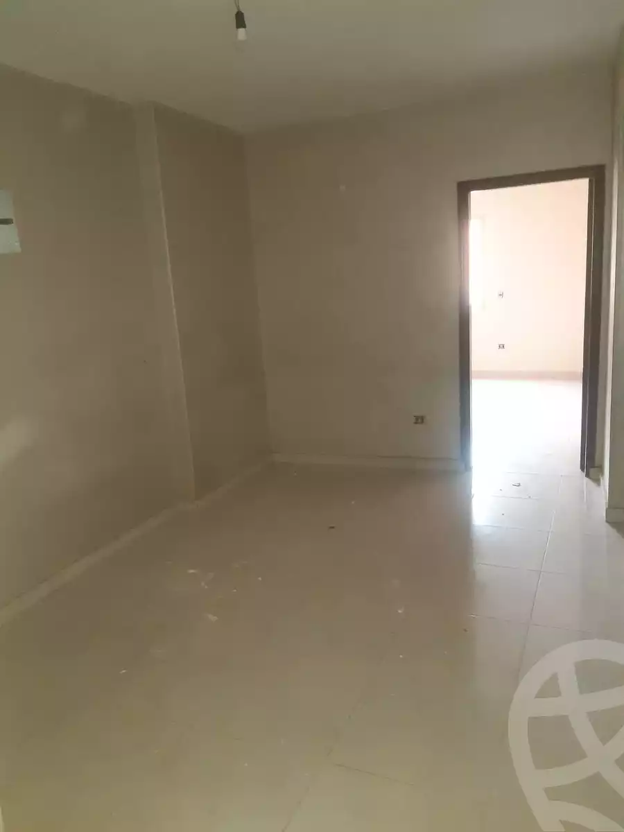 https://aqarmap.com.eg/en/listing/6071427-for-rent-cairo-ain-shams-ain-shams-el-sharkia-el-eshrein-stt