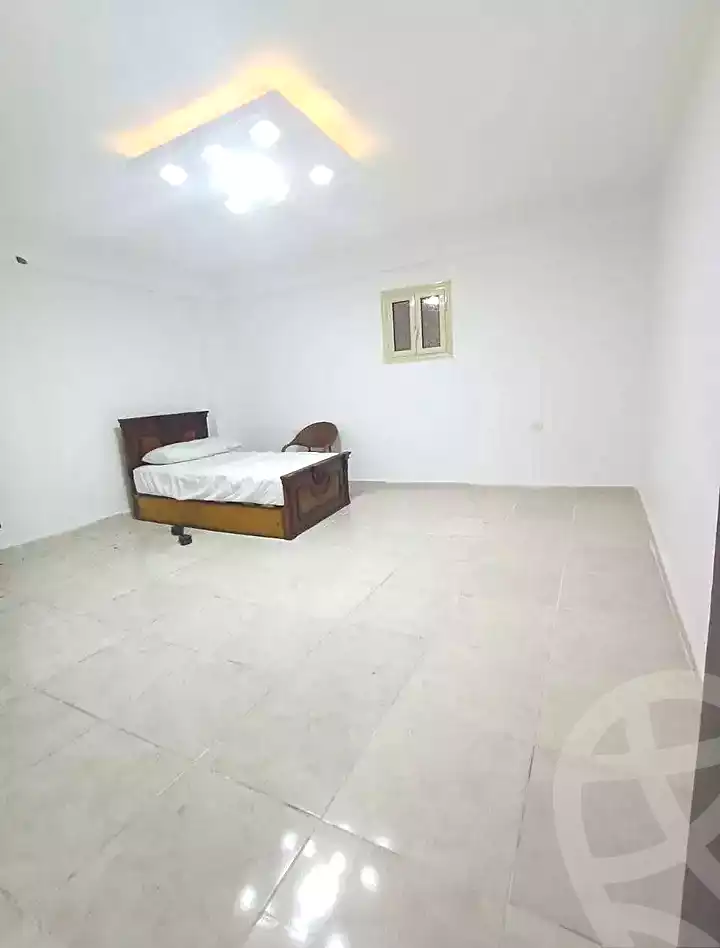 https://aqarmap.com.eg/ar/listing/6071493-for-sale-alexandria-l-jmy-lbytsh-el-hanafeya-st