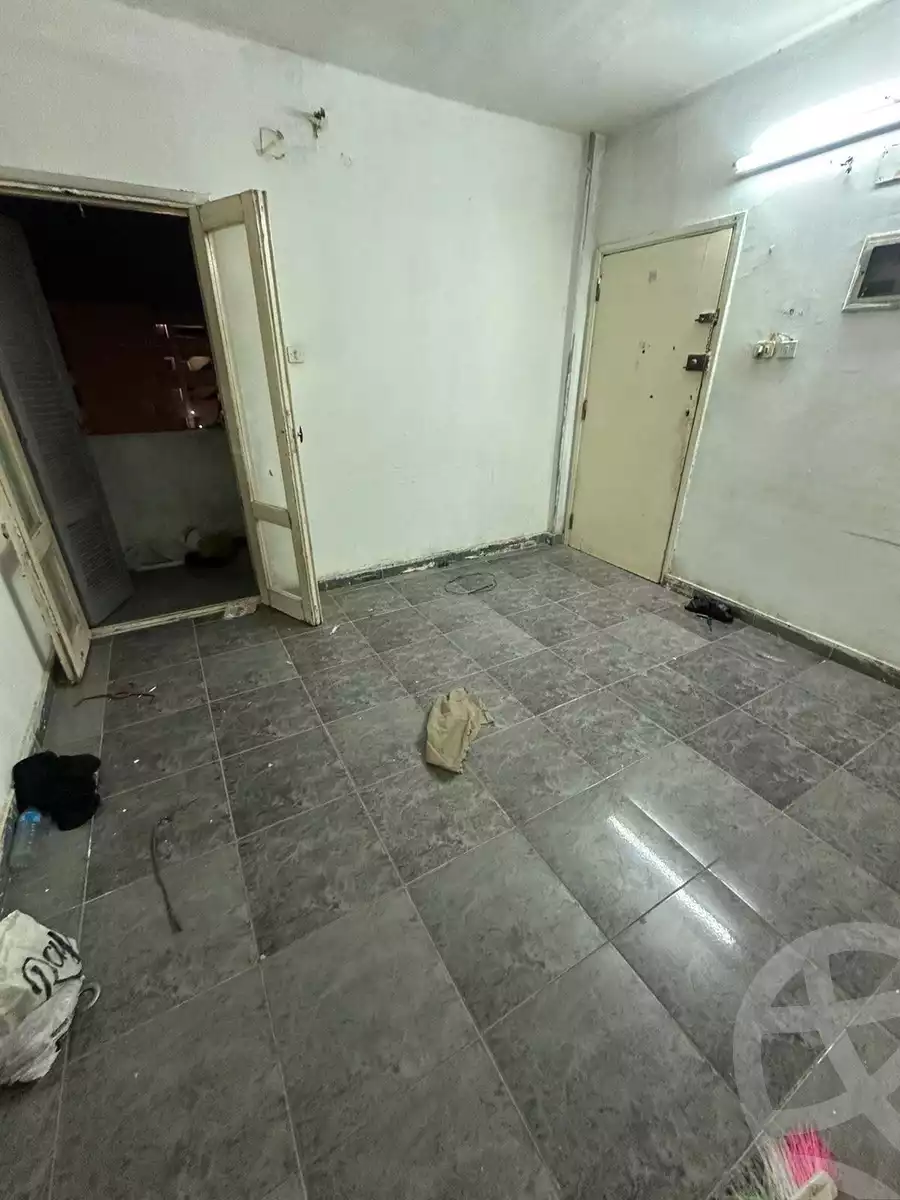 https://aqarmap.com.eg/ar/listing/6072227-for-rent-cairo-15th-of-may-mjwr-32