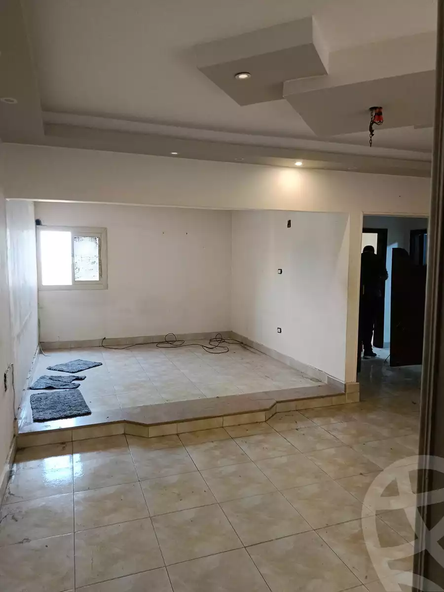 https://aqarmap.com.eg/en/listing/6072249-for-rent-cairo-mokattam-lhdb-l-ly-shareaa-9