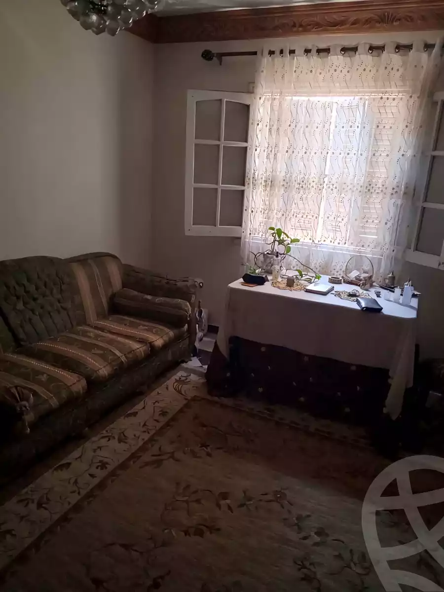 https://aqarmap.com.eg/en/listing/6072446-for-sale-alexandria-alhadara-lhdr-qbly