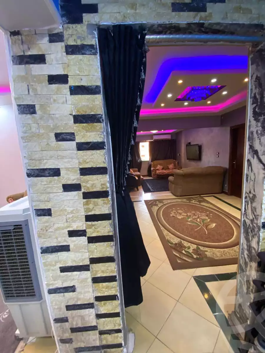 https://aqarmap.com.eg/en/listing/6073014-for-sale-cairo-helwan-helwan-el-sharkeya-heidar-st