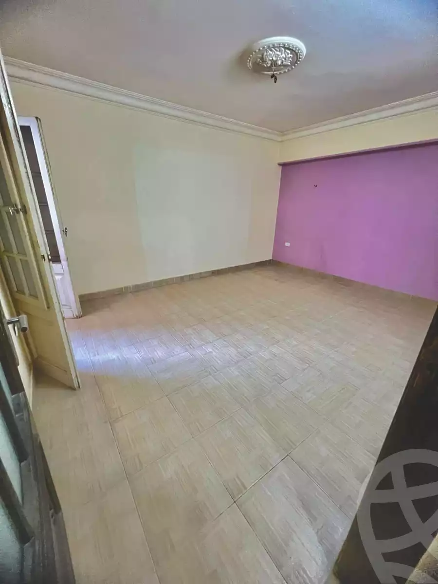 https://aqarmap.com.eg/en/listing/6073071-for-sale-cairo-helwan-helwan-el-sharkeya-saleh-sobhy-st
