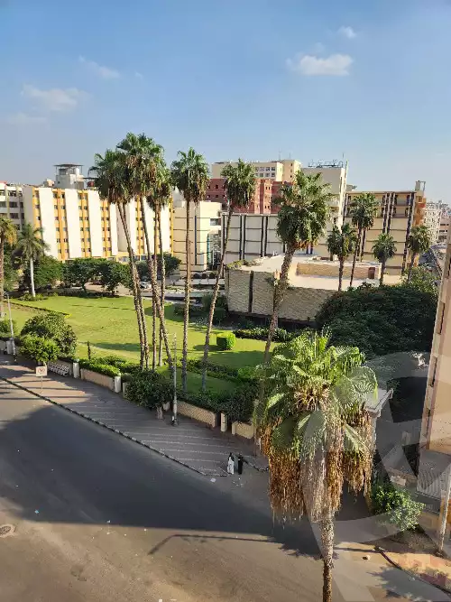 https://aqarmap.com.eg/ar/listing/6072953-for-rent-dakahlia-mansoura-el-mansoura-city-el-gomhouria-st