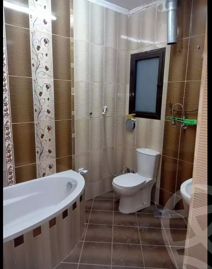 https://aqarmap.com.eg/ar/listing/6073471-for-rent-cairo-helwan-hadayek-helwan-el-dawagen