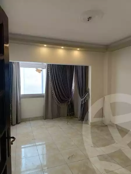 https://aqarmap.com.eg/en/listing/6073482-for-rent-cairo-mokattam-lhdb-l-ly-shareaa-9