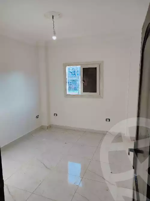 https://aqarmap.com.eg/en/listing/6065407-for-sale-cairo-el-sheikh-zayed-city-el-hay-el-thaleth-ashaer-area-3-street-20