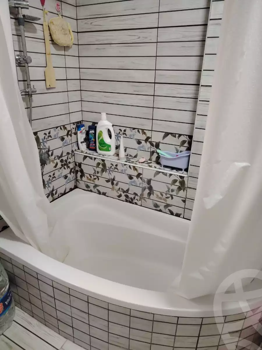 https://aqarmap.com.eg/en/listing/6075870-for-sale-alexandria-l-jmy-lbytsh-el-reyad-st