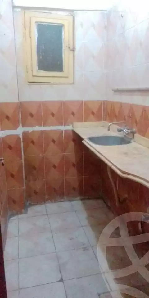 https://aqarmap.com.eg/ar/listing/6075891-for-sale-alexandria-alhadara-new-el-hadra