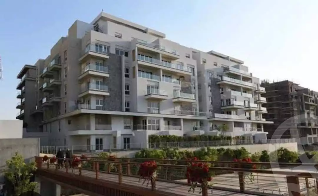 https://aqarmap.com.eg/en/listing/6075301-for-sale-cairo-new-cairo-compounds-mwntn-fyw-y-syty-mountain-park-mountain-view-icity