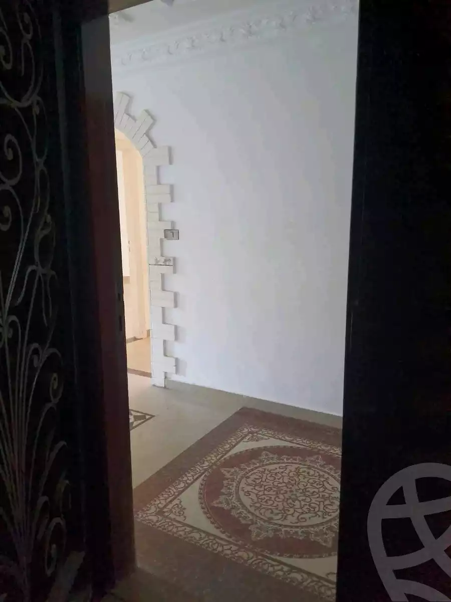https://aqarmap.com.eg/en/listing/6077930-for-sale-alexandria-l-jmy-lbytsh-shahr-al-assal-st