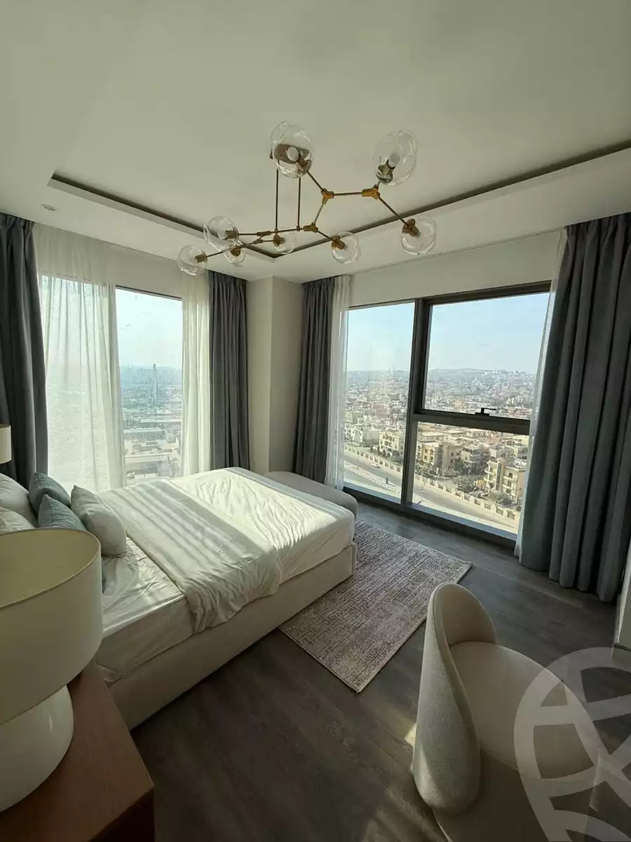https://aqarmap.com.eg/ar/listing/6079547-for-sale-cairo-el-sheikh-zayed-city-compounds-zyd-wr-llttwyr