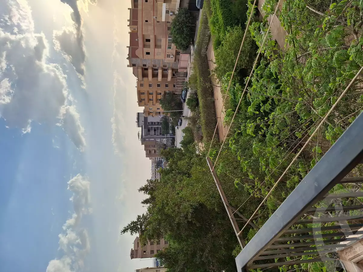 https://aqarmap.com.eg/en/listing/5933875-for-sale-cairo-6th-of-october-el-ahyaa-neighborhood-5th-street-19