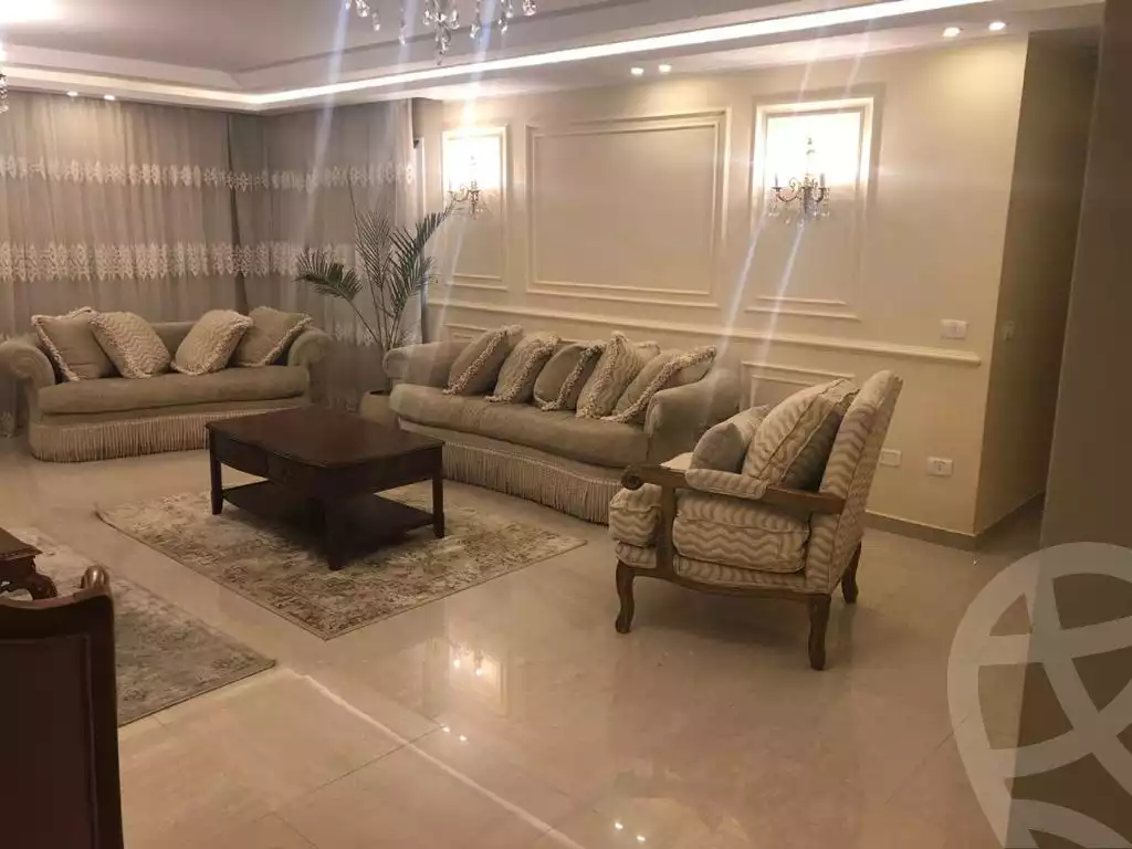 https://aqarmap.com.eg/en/listing/6080616-for-sale-cairo-el-sheikh-zayed-city-compounds-zayed-regency