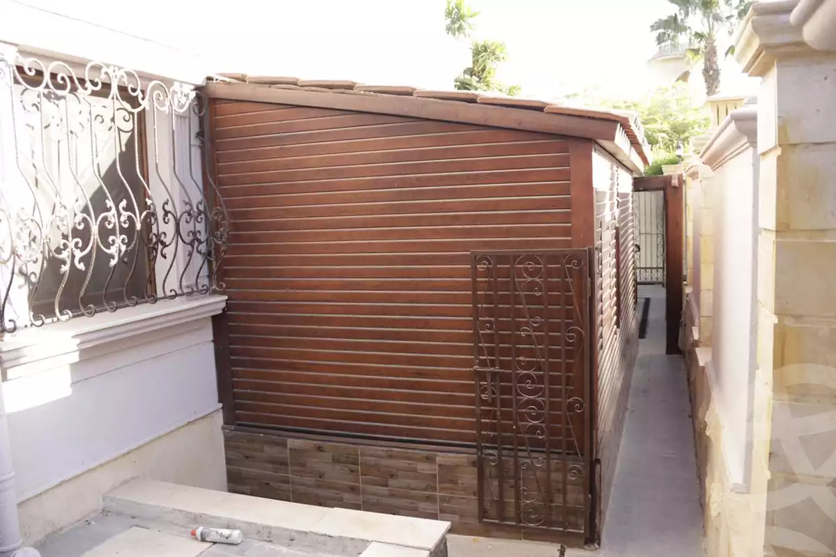 https://aqarmap.com.eg/en/listing/6080765-for-sale-cairo-el-shorouk-compounds-el-shorouk-2000