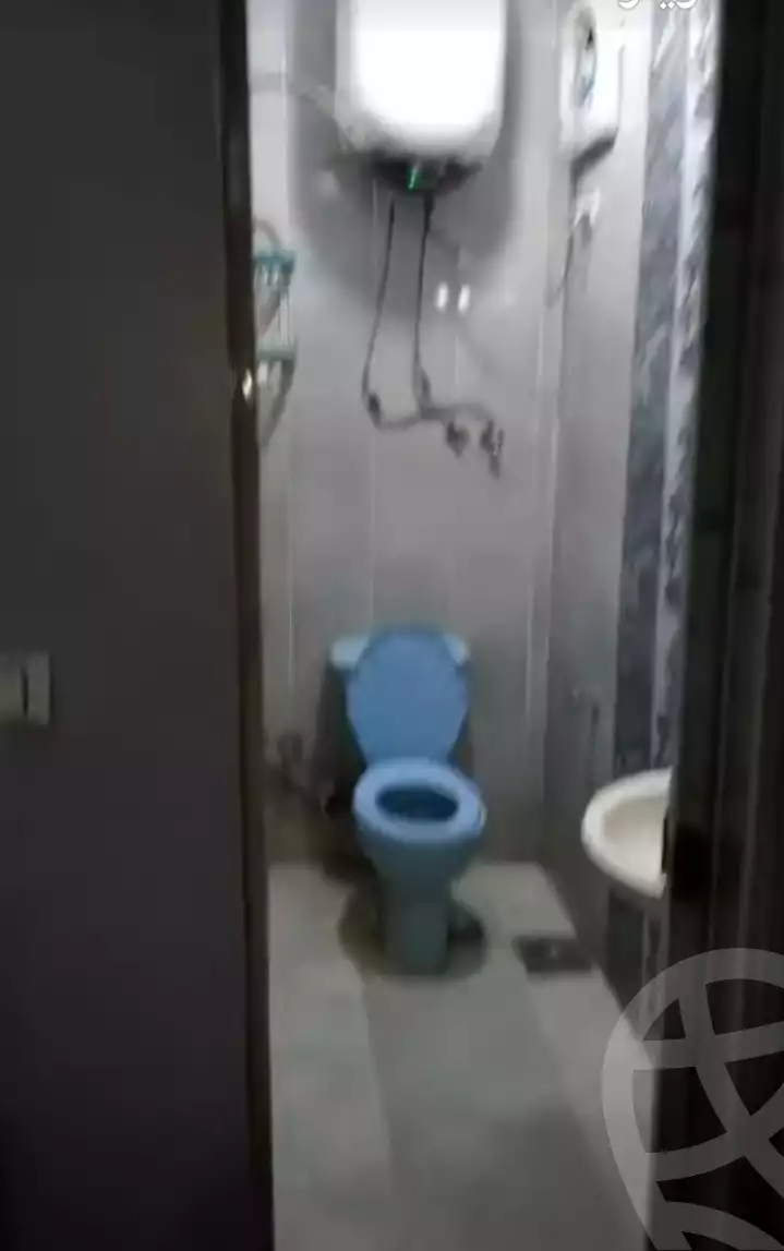 https://aqarmap.com.eg/en/listing/6081920-for-sale-cairo-el-amirya-abd-al-aziz-moseilahi-st