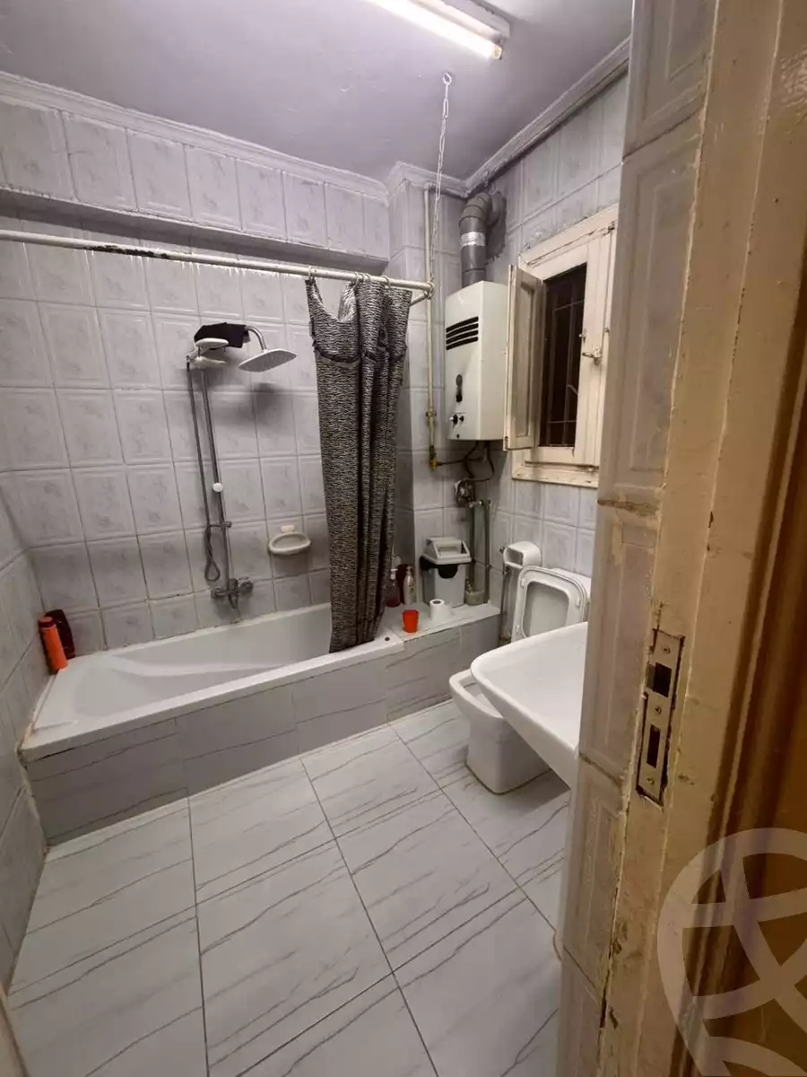 https://aqarmap.com.eg/en/listing/6082111-for-rent-cairo-el-basateen