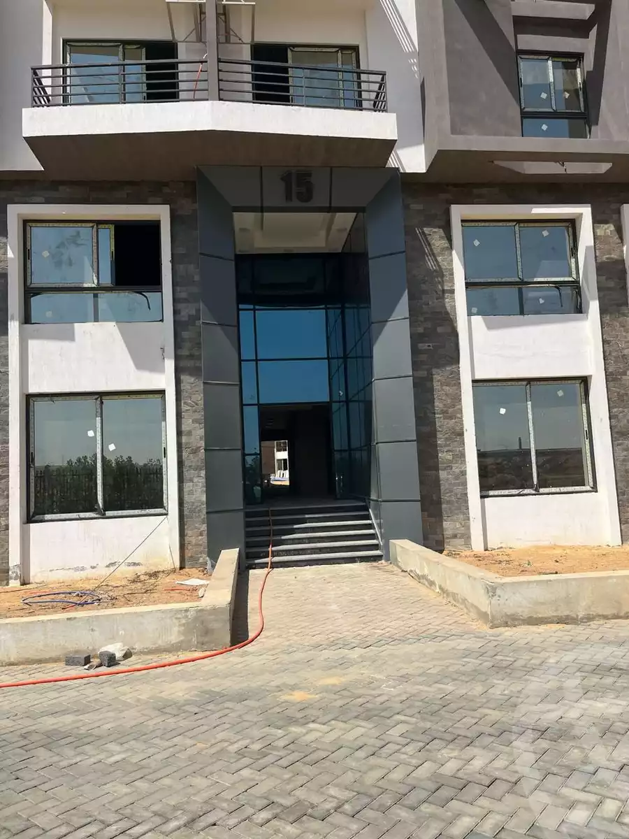 https://aqarmap.com.eg/en/listing/6082777-for-sale-cairo-new-administrative-capital-r7-green-avenue