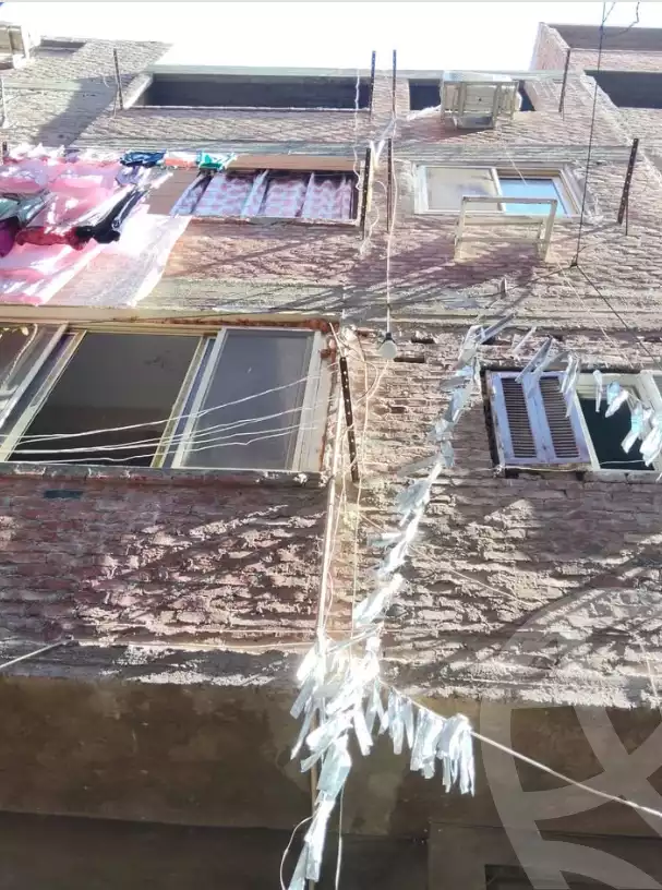 https://aqarmap.com.eg/en/listing/6082859-for-sale-qalyubia-shubra-el-khaima-om-bayoumi