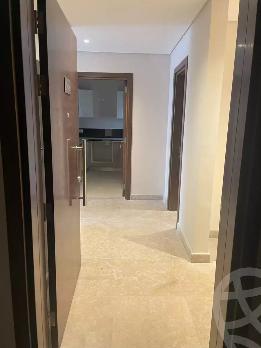 https://aqarmap.com.eg/en/listing/6083655-for-sale-cairo-el-sheikh-zayed-city-compounds-zyd-wr-llttwyr-z-tower