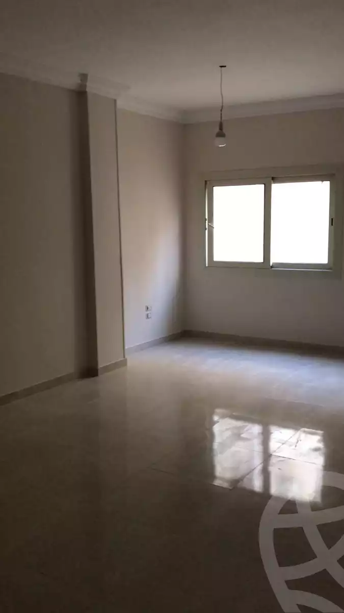 https://aqarmap.com.eg/en/listing/6083604-for-sale-cairo-al-oubour-el-hay-el-taseaa-mohamed-el-qasabgi-st