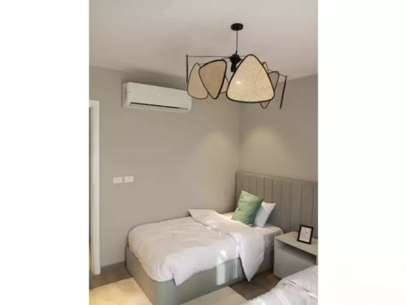 https://aqarmap.com.eg/en/listing/6083800-for-sale-cairo-el-sheikh-zayed-city-compounds-kmbwnd-fyldj-wyst-dr-llttwyr