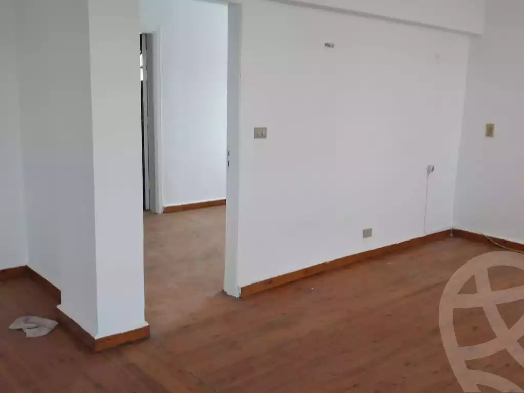 https://aqarmap.com.eg/en/listing/6083998-for-rent-cairo-el-sheikh-zayed-city-compounds-beverly-hills