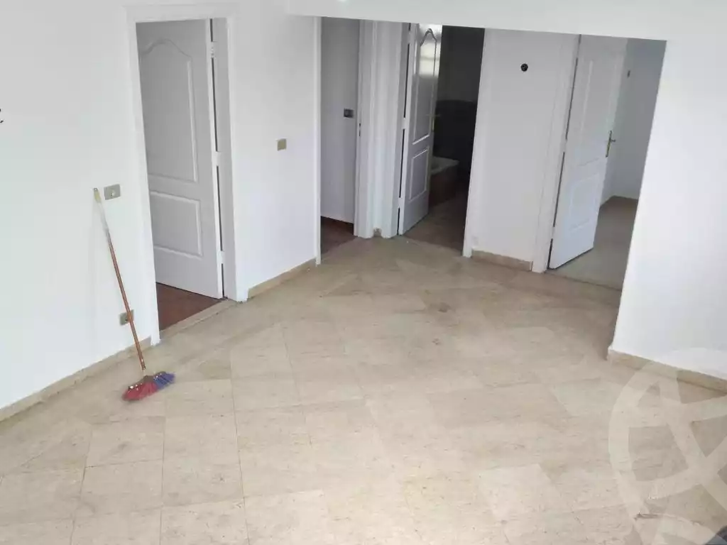https://aqarmap.com.eg/en/listing/6083998-for-rent-cairo-el-sheikh-zayed-city-compounds-beverly-hills