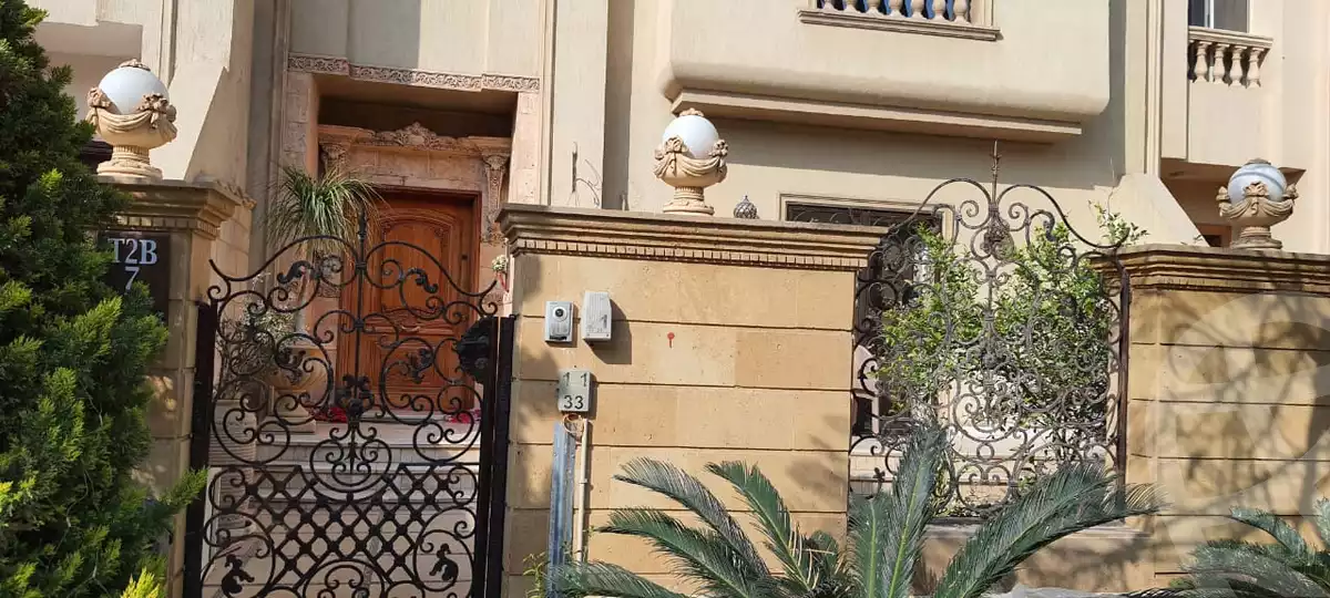 https://aqarmap.com.eg/en/listing/6084049-for-sale-cairo-6th-of-october-compounds-rwyl-fly