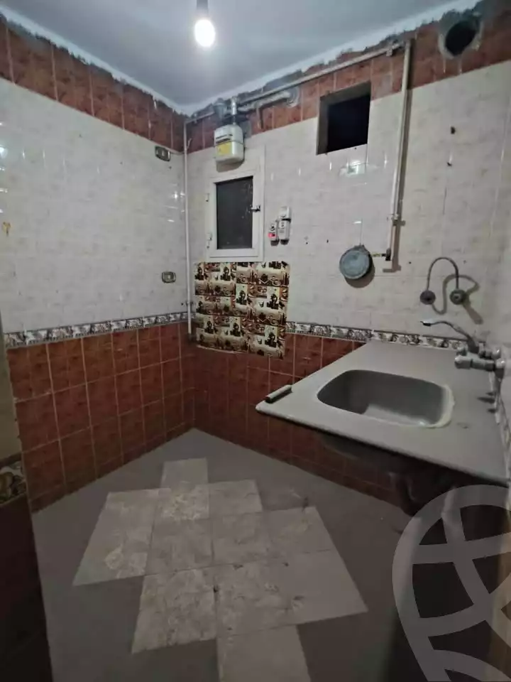 https://aqarmap.com.eg/en/listing/6085083-for-sale-qalyubia-shubra-el-khaima-om-bayoumi
