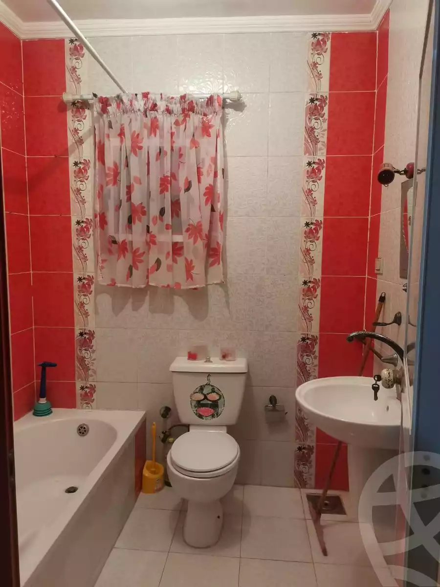 https://aqarmap.com.eg/en/listing/6085435-for-rent-alexandria-l-jmy-faddah-st