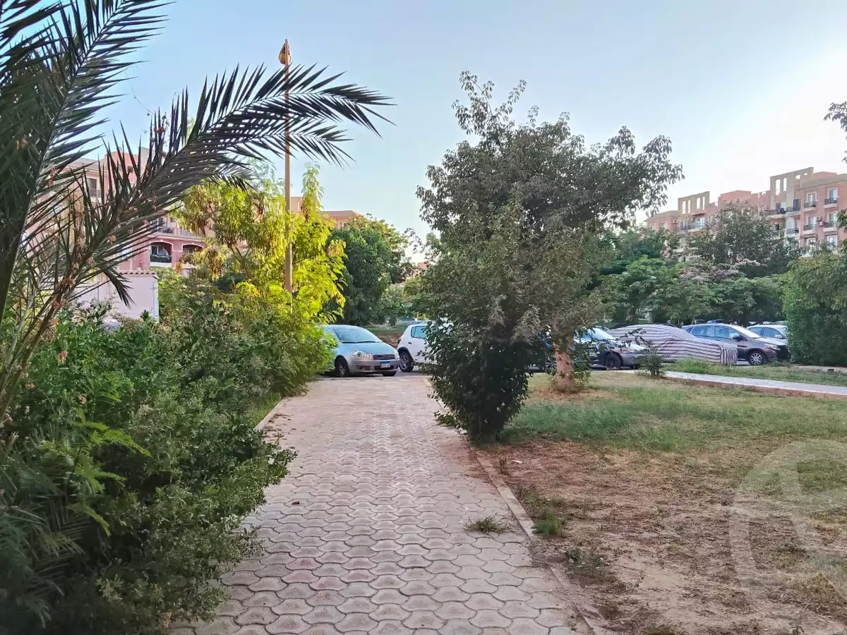 https://aqarmap.com.eg/en/listing/6086277-for-sale-cairo-el-sheikh-zayed-city-compounds-rawdet-zayed