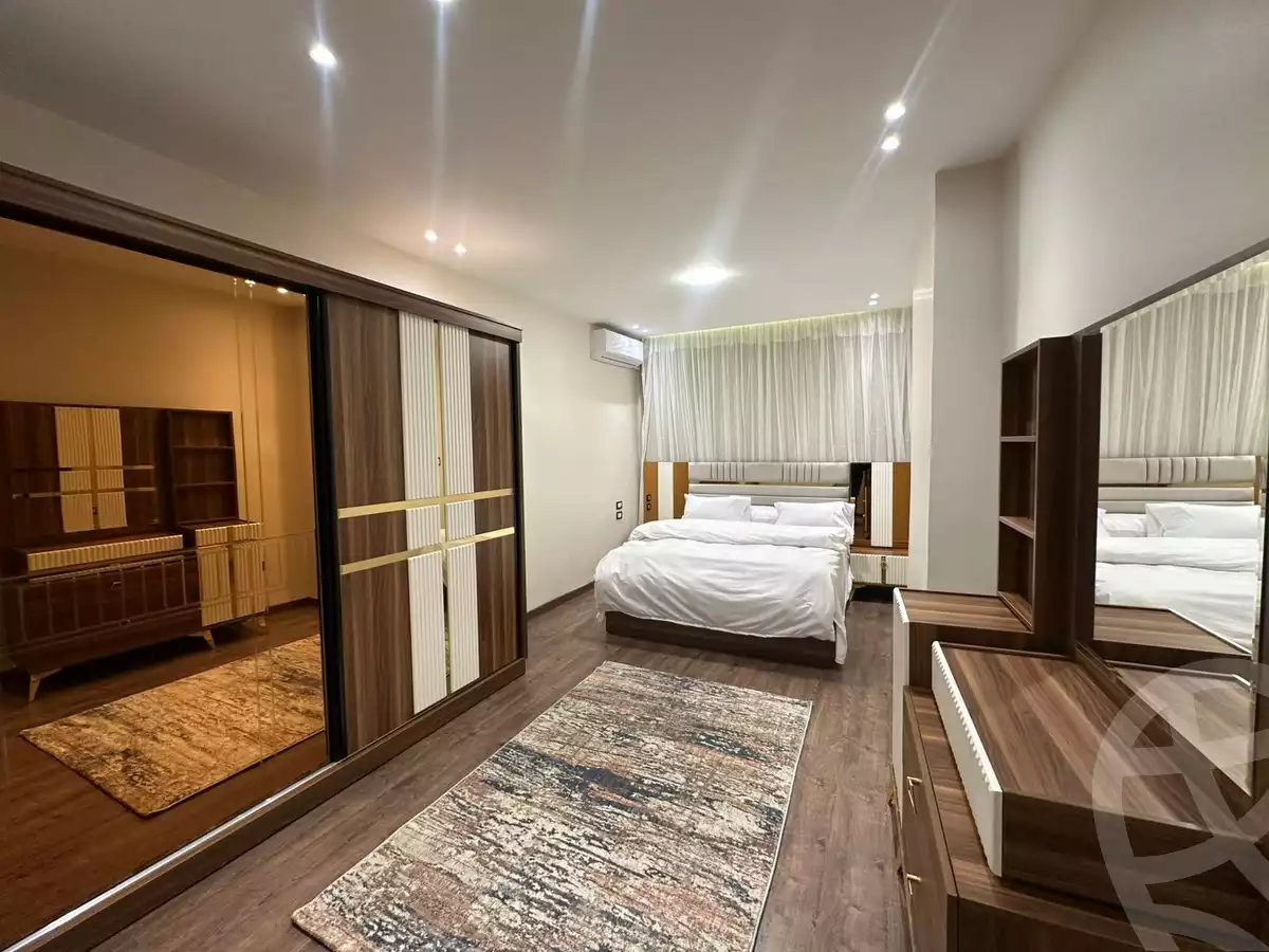 https://aqarmap.com.eg/en/listing/6086645-for-rent-cairo-manial-shr-lkhshyd