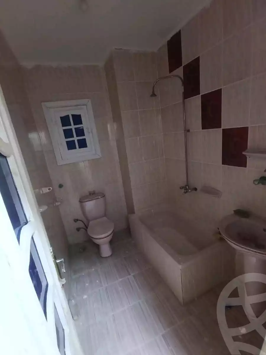 https://aqarmap.com.eg/ar/listing/6086832-for-sale-alexandria-l-jmy-el-hanouvel-abd-el-moneam-gaber-st