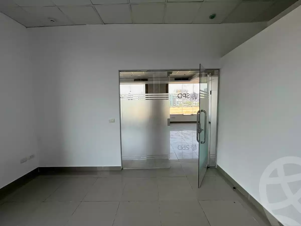 https://aqarmap.com.eg/ar/listing/6086911-for-rent-cairo-new-cairo-90th-street-northern-90th-street