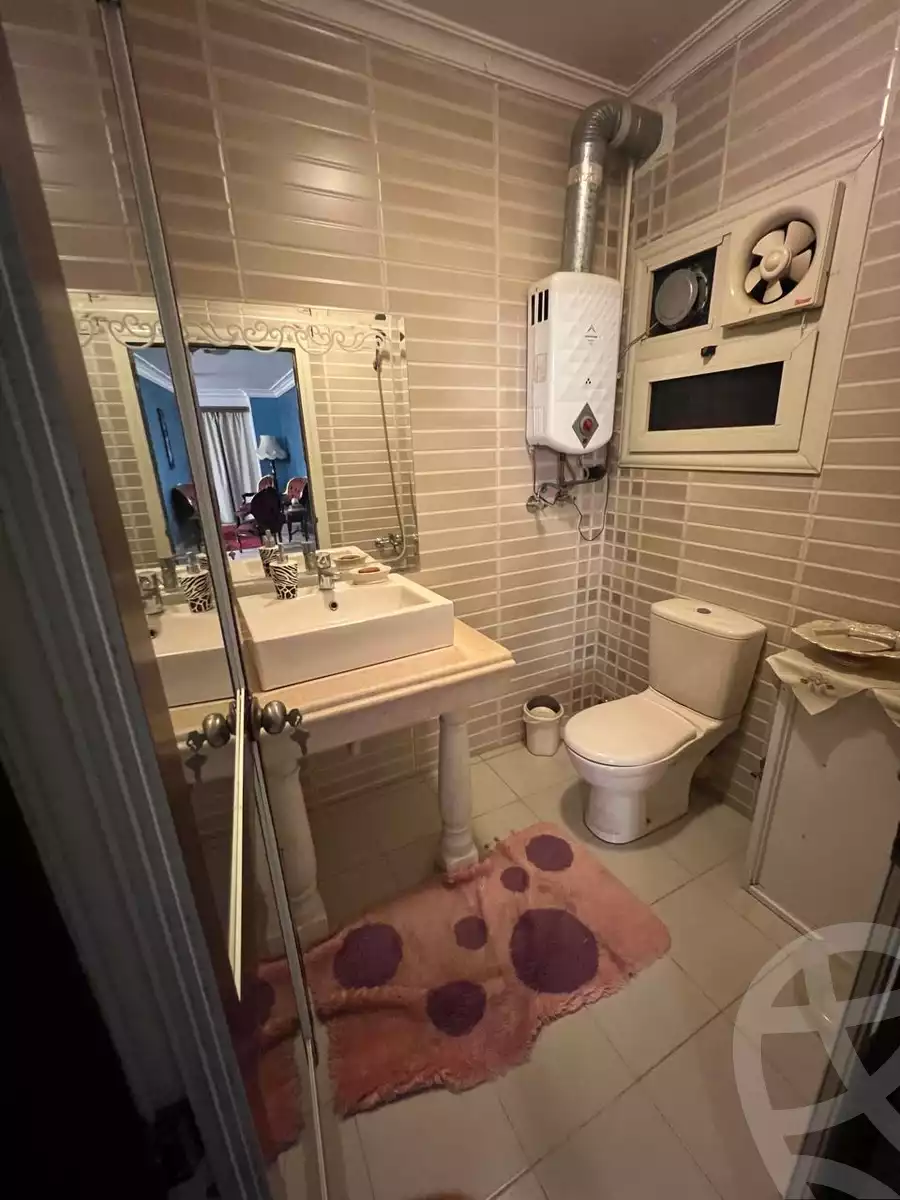 https://aqarmap.com.eg/en/listing/6087464-for-rent-cairo-el-sheikh-zayed-city-small-investor