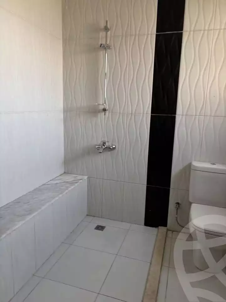 https://aqarmap.com.eg/ar/listing/6087535-for-rent-cairo-mokattam-lhdb-l-ly