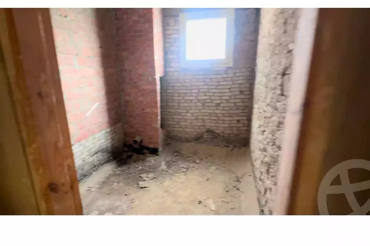 https://aqarmap.com.eg/en/listing/6087830-for-sale-cairo-new-cairo-compounds-life-view