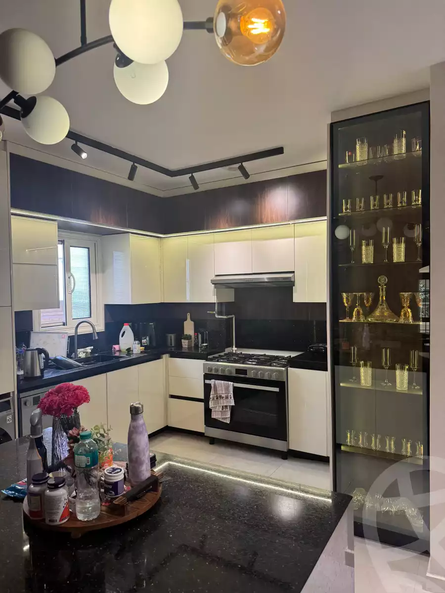 https://aqarmap.com.eg/en/listing/6088904-for-sale-cairo-6th-of-october-garb-someed-neighborhood-11th