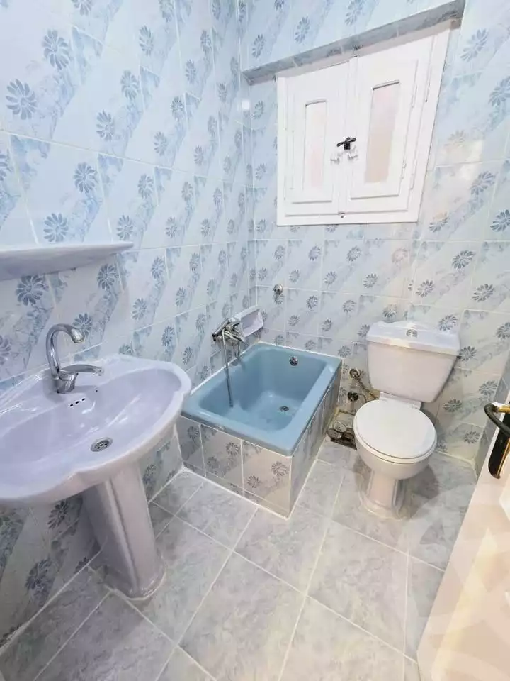 https://aqarmap.com.eg/en/listing/6089211-for-sale-alexandria-l-jmy-shataa-el-nakheel-no-6-st
