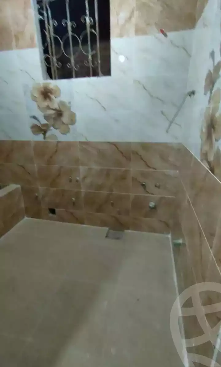 https://aqarmap.com.eg/en/listing/6089252-for-sale-qalyubia-shubra-el-khaima