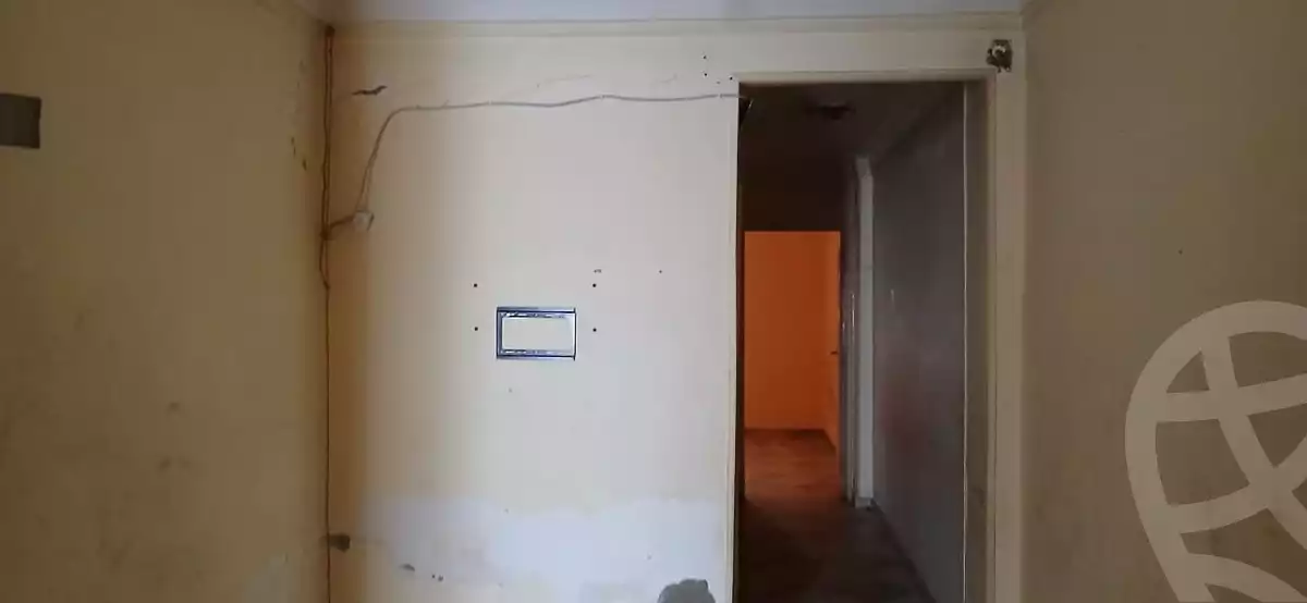 https://aqarmap.com.eg/en/listing/6089273-for-sale-alexandria-sydy-bshr-sydy-bshr-bhry-ahmed-el-awamri-st
