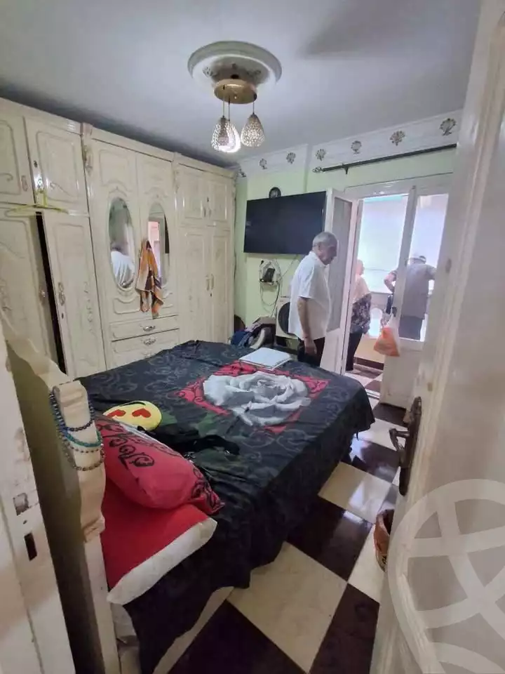 https://aqarmap.com.eg/ar/listing/6089330-for-sale-alexandria-l-jmy-lbytsh-al-aeda-al-kadema-st